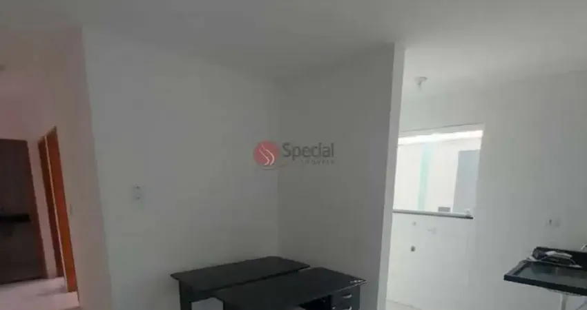 Casa térrea no Patriarca, 38 metros, 2 dormitorios,1 banheiro, a 900 metros do Metro Guilhermina.