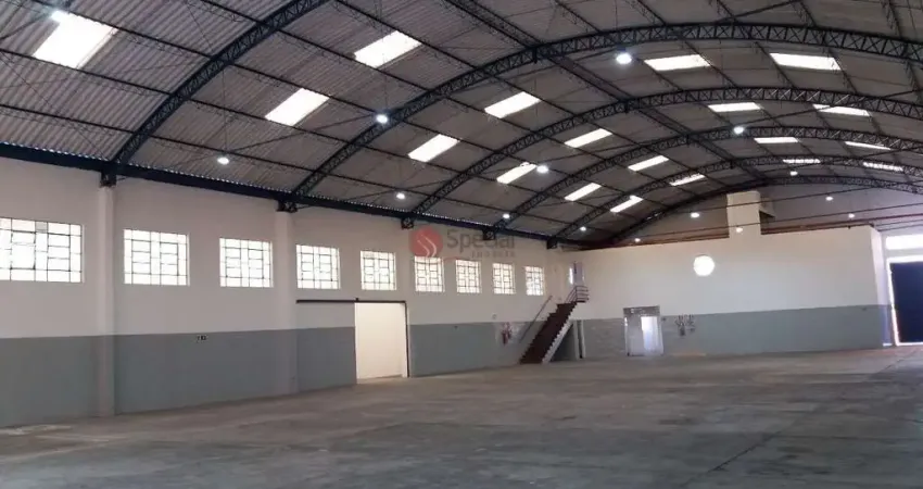 Galpão industrial na vila são joão em ferraz de vasconcelos.