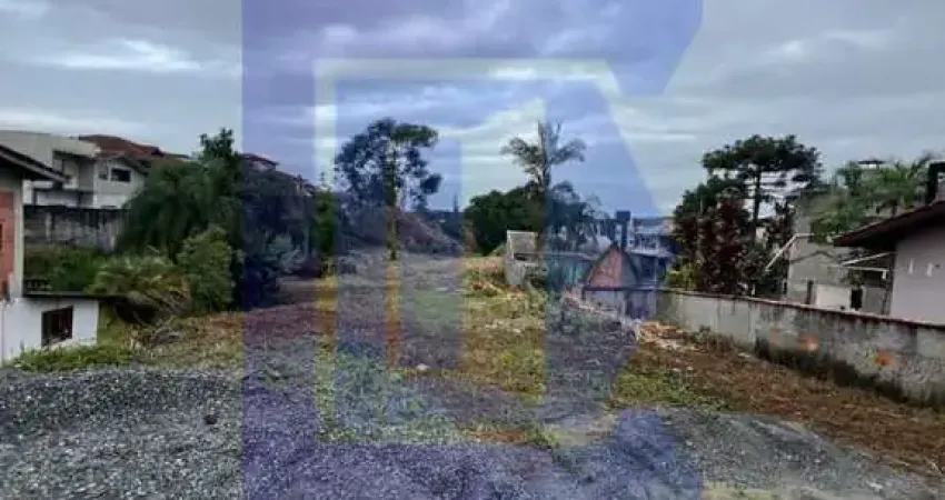 Terreno à venda no Iririú, Joinville