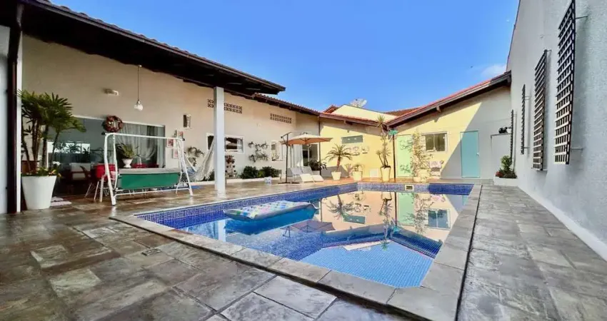 Casa com 3 quartos à venda no Velha, Blumenau 