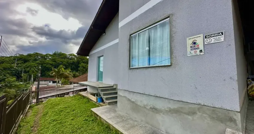 Casa com 4 quartos à venda no Tribess, Blumenau 