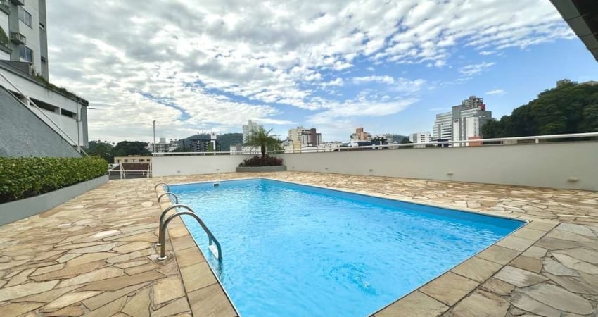 Apartamento com 3 quartos para alugar no Centro, Blumenau 