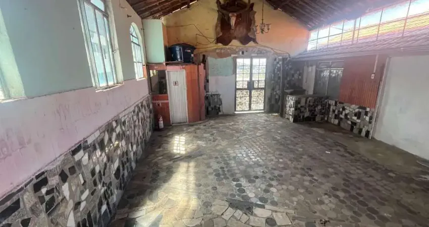 Casa à Venda em Palmeiras - Belo Horizonte