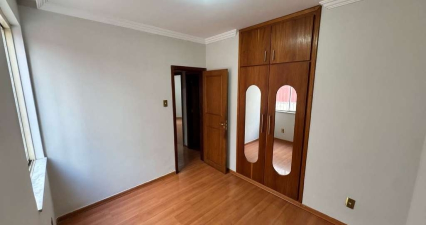Apartamento com 3 quartos à venda na Rua Costa Senna, 1075, Padre Eustáquio, Belo Horizonte