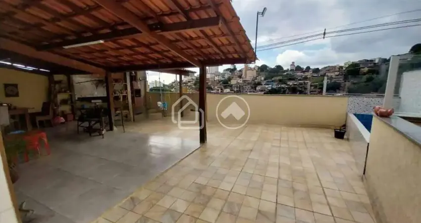 Casa a venda em excelente localização no bairro salgado filho