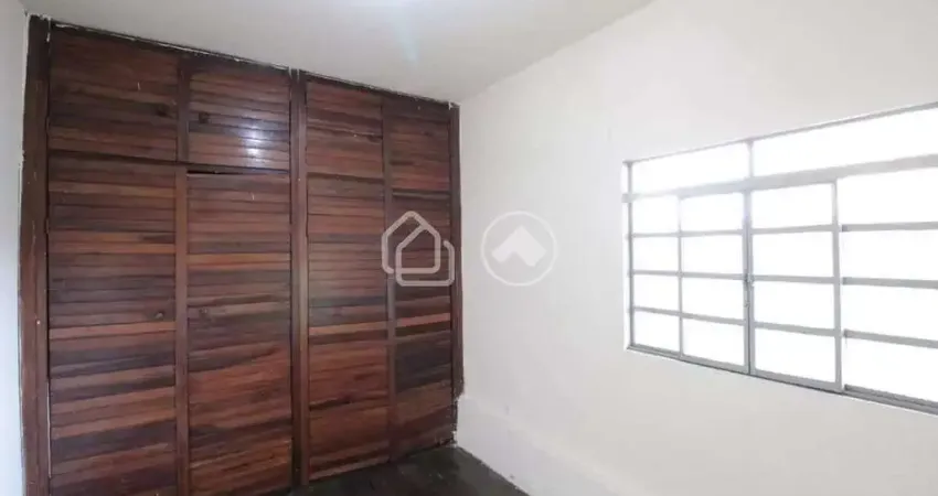 Casa com 1 quarto para alugar na Rua Virgílio, Glória, Belo Horizonte