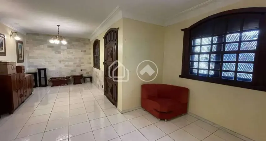 Casa com 4 quartos à venda na Avenida Avenida Coronel Jose Benjamim, Padre Eustáquio, Belo Horizonte