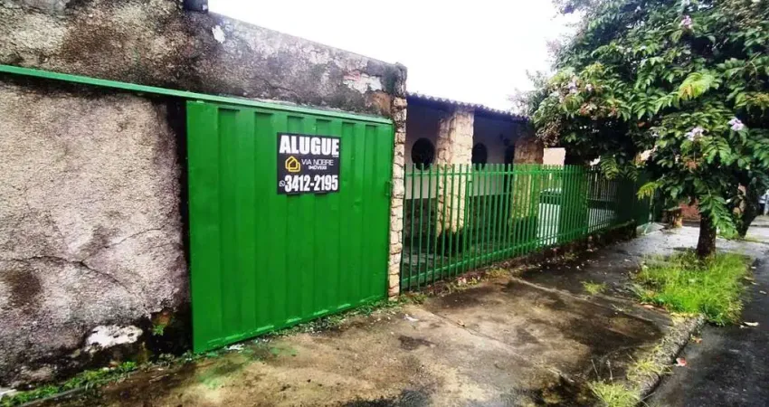 Casa exclusiva, 3 quartos, 1 suítes, quintal e 4 vagas, bairro dom cabral, bh