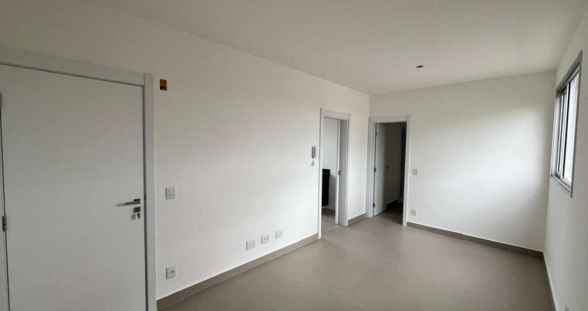 Apartamento com 3 quartos para alugar na Rua Lírio Montanhes, 241, Havaí, Belo Horizonte