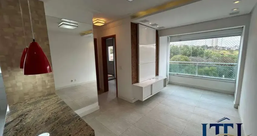Apartamento 2 dormitórios, 1 suíte e 2 vagas à venda em Quitauna