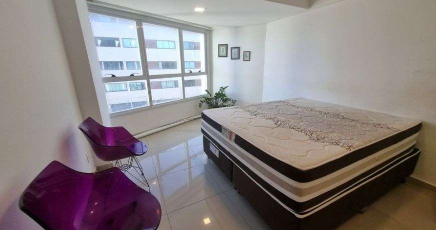Flat à venda 40 m2, Beira mar - Piedade mobiliado e equipado 1 vg, área de lazer e lavanderia.