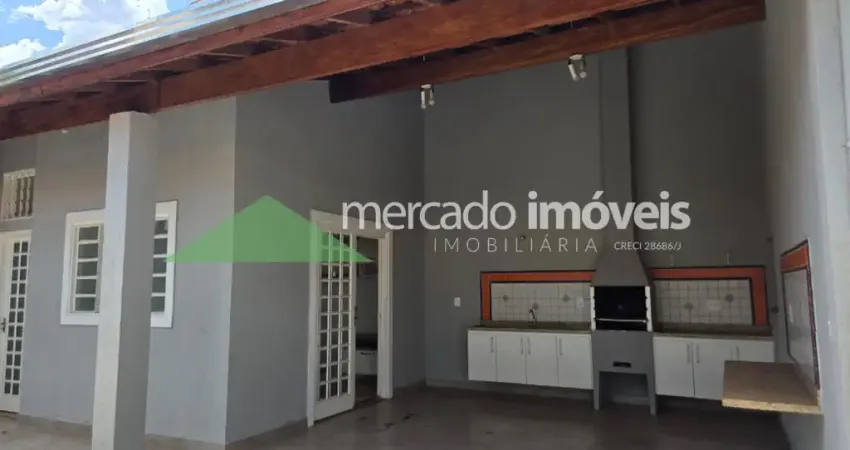 Casa com 3 quartos para alugar no Parque Franville, Franca