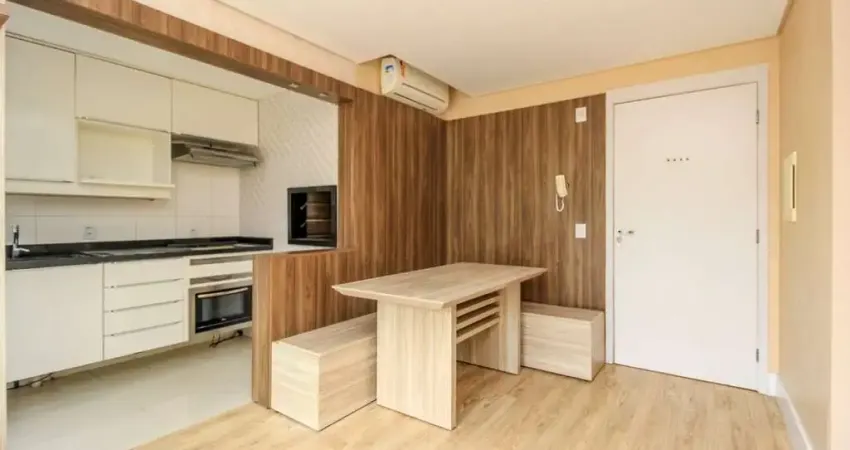 Conheça o condomínio Barra Garden localizado na Vila Nova. Apartamento tem churrasqueira e vaga de garagem escriturada.