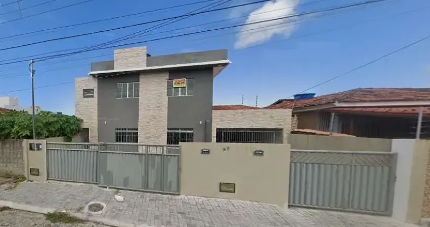 Casa para Venda em João Pessoa, José Américo de Almeida, 3 dormitórios, 1 suíte, 2 banheiros, 2 vagas
