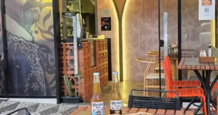 Sala comercial para alugar na Avenida Paraná, 756, Cabral, Curitiba