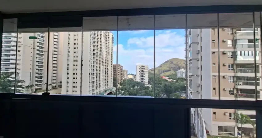 Apartamento com 2 quartos para alugar na Avenida José Luiz Ferraz, 300, Recreio dos Bandeirantes, Rio de Janeiro