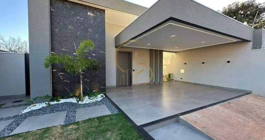 MAGNÍFICA CASA COM FACHADA MODERNA E RICA EM ILUMINAÇÃO