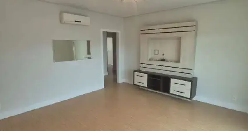 Casa com 3 quartos para alugar no São Vicente, Itajaí 