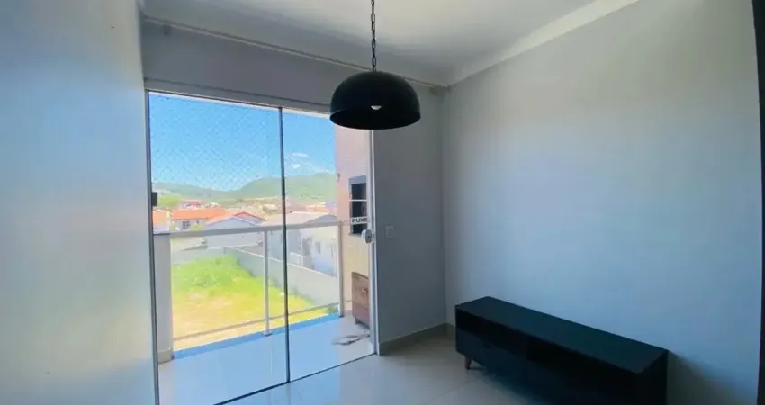 Cobertura mobiliada com 3 dormitórios (1 suíte) e 120 m² privativos nos ingleses