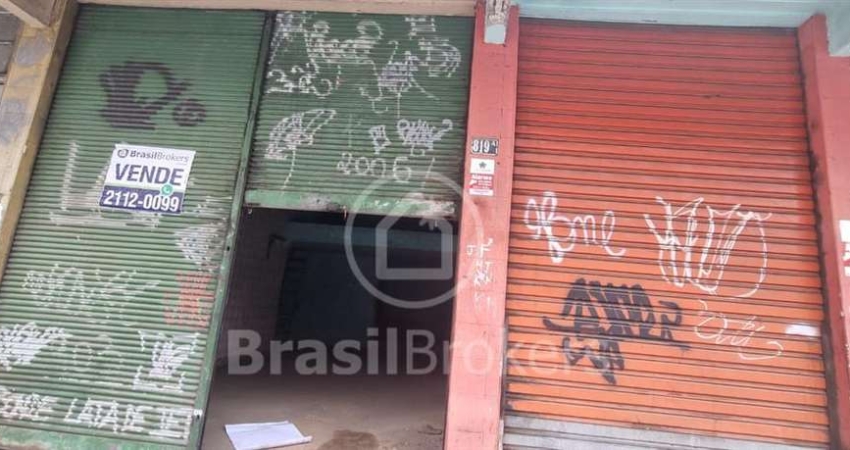Loja de frente na Av. dos Democráticos