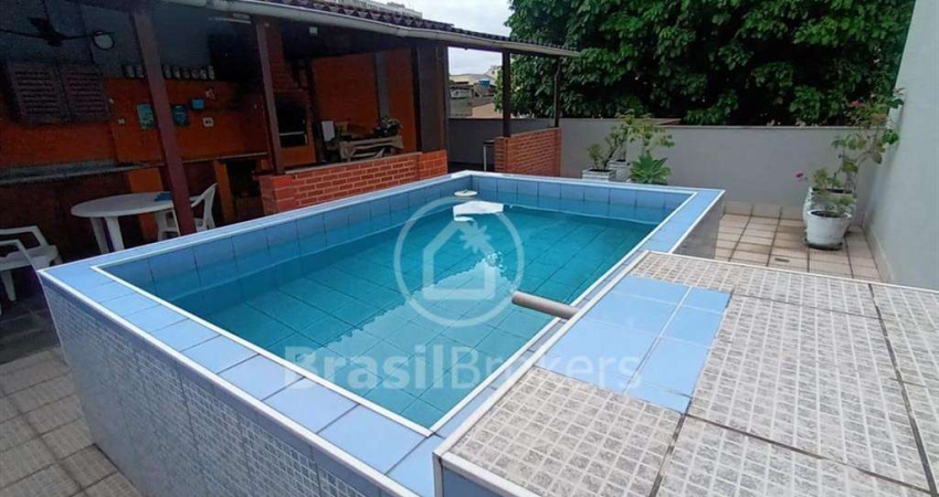 Grande oportunidade Casa à venda com 402,00m² e 4 quartos em Penha, Rio de Janeiro - rj