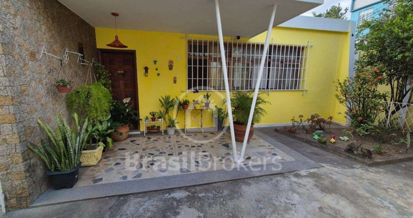 Casa à venda com 405,00m² e 3 quartos em Todos os Santos, Rio de Janeiro - RJ