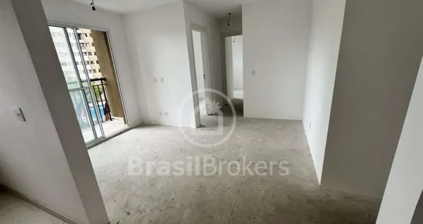 APARTAMENTO 2 QUARTOS CONDOMÍNIO VIVAZ DEL CASTILHO