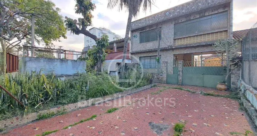 Casa à venda com 0m² e 5 quartos em Campinho, Rio de Janeiro - RJ
