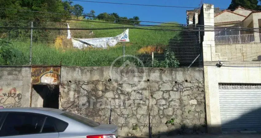 Terreno à venda na Rua Maranhão, Méier, Rio de Janeiro