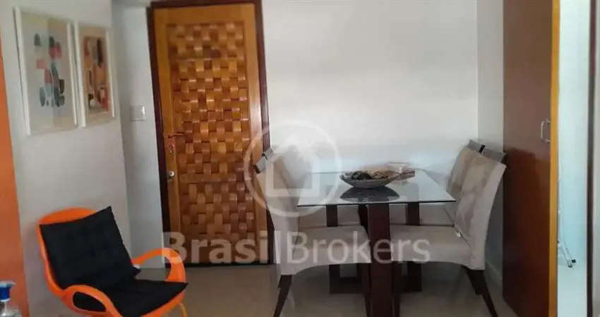 Excelente Localização e Apt !!!... 2qts/ elev / vaga.