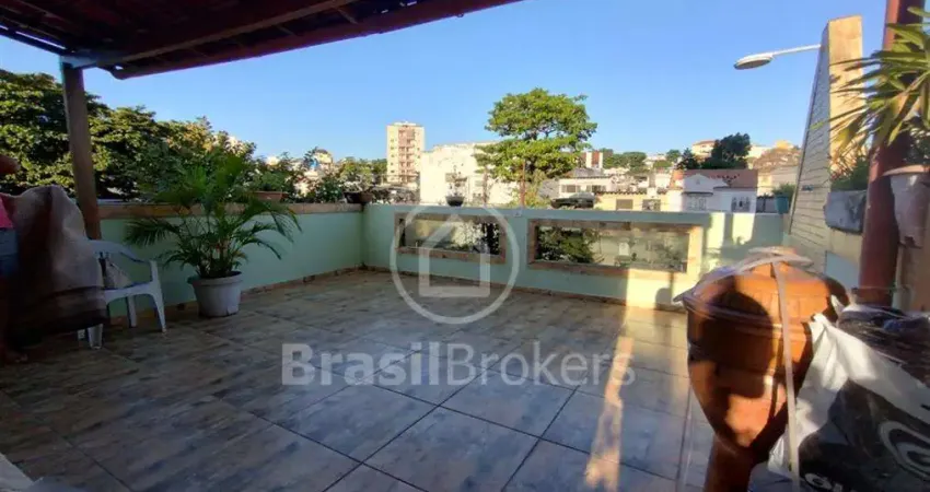 Excelente imóvel com espaço de lazer e churrasqueira