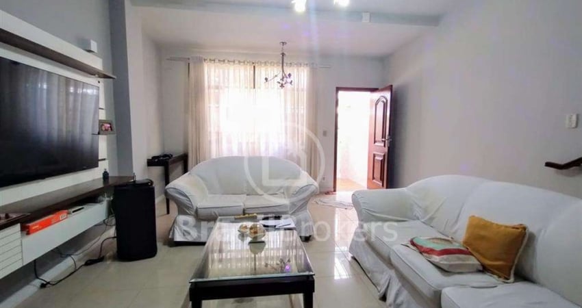 Casa de VIla é só entrar e morar no LIns de Vasconcelos
