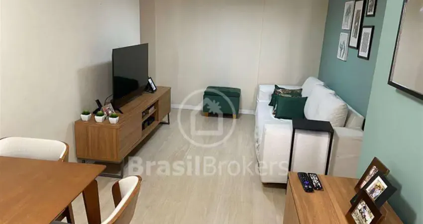 Apartamento 2 quartos + dependência próximo ao centro do méier