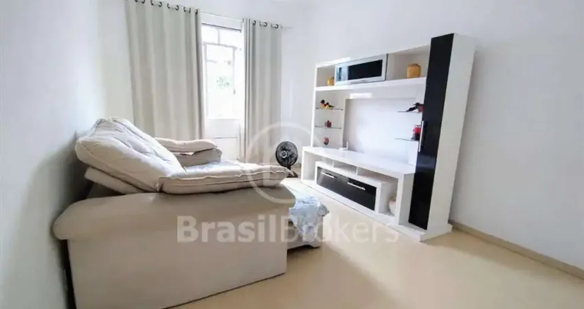 Casa com 2 quartos à venda na Rua Cristóvão Penha, Piedade, Rio de Janeiro