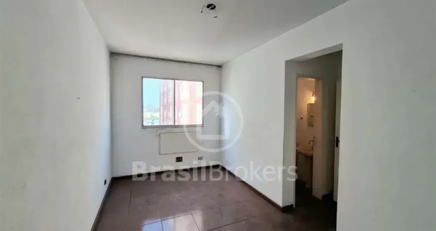 Apartamento com 2 quartos à venda na Rua Clara Nunes, Oswaldo Cruz, Rio de Janeiro