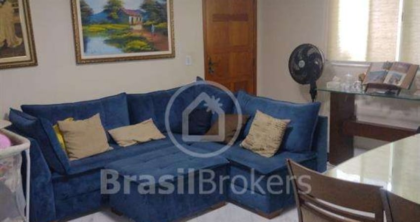 Casa com 3 quartos à venda na Rua das Azaléas, Vila Valqueire, Rio de Janeiro