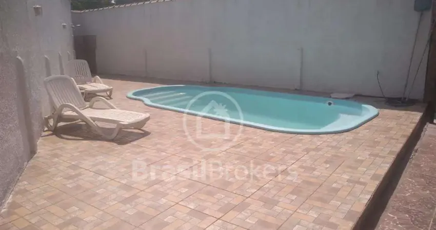 Casa à venda com 350,00m² e 5 quartos em Honório Gurgel, Rio de Janeiro - RJ