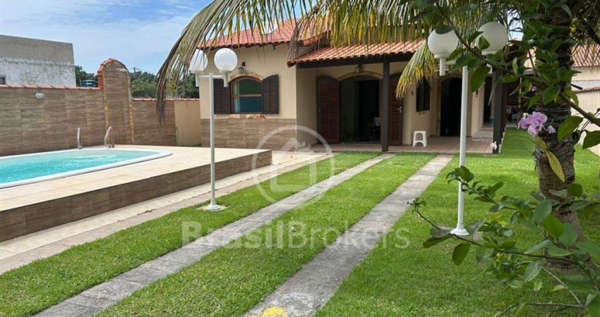 Casa em condomínio fechado com 2 quartos à venda na Rua Três, Jaconé (Ponta Negra), Maricá