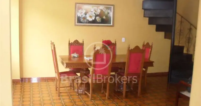 Casa à venda com 230,00m² e 6 quartos em Riachuelo, Rio de Janeiro - rj