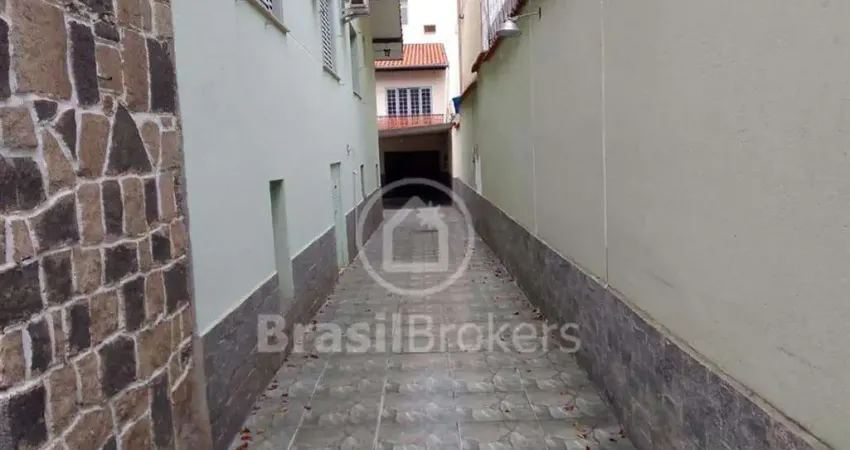 Casa à venda com 258,00m² e 4 quartos em Sampaio, Rio de Janeiro - rj