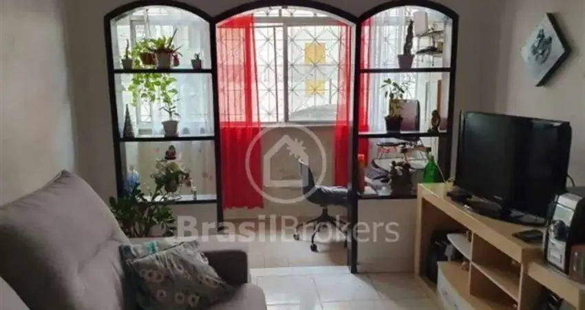 Apartamento à venda com 59,00m² e 3 quartos em Del Castilho, Rio de Janeiro - rj