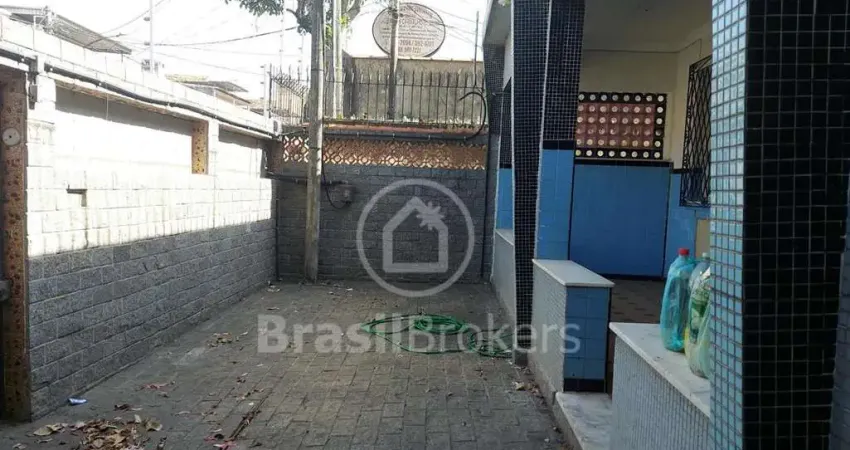 Casa à venda com 324,00m² e 4 quartos em cascadura, rio de janeiro - rj