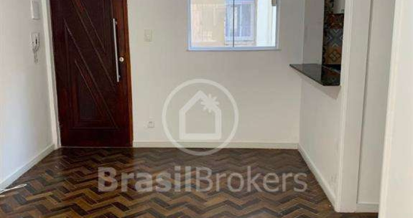 Apartamento à venda com 50,00m² e 2 quartos em Penha Circular, Rio de Janeiro - rj