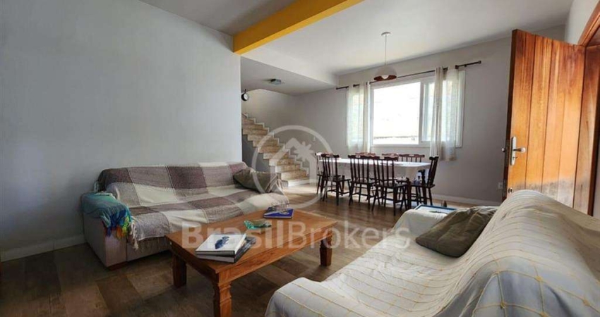 Casa à venda com 360,00m² e 6 quartos em Cachambi, Rio de Janeiro - rj