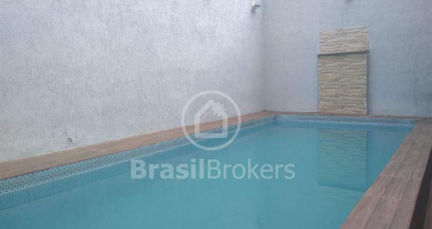 Casa à venda com 200,00m² e 3 quartos em Cascadura, Rio de Janeiro - RJ
