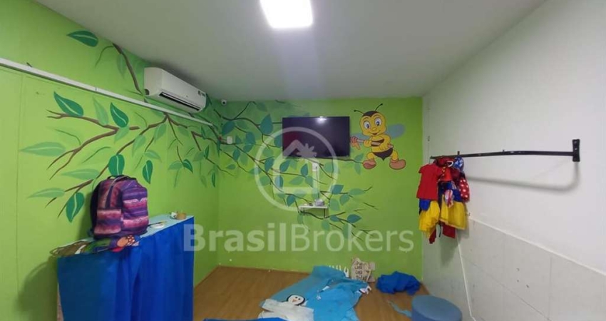 Casa com 12 quartos à venda na Rua Cachambi, Cachambi, Rio de Janeiro