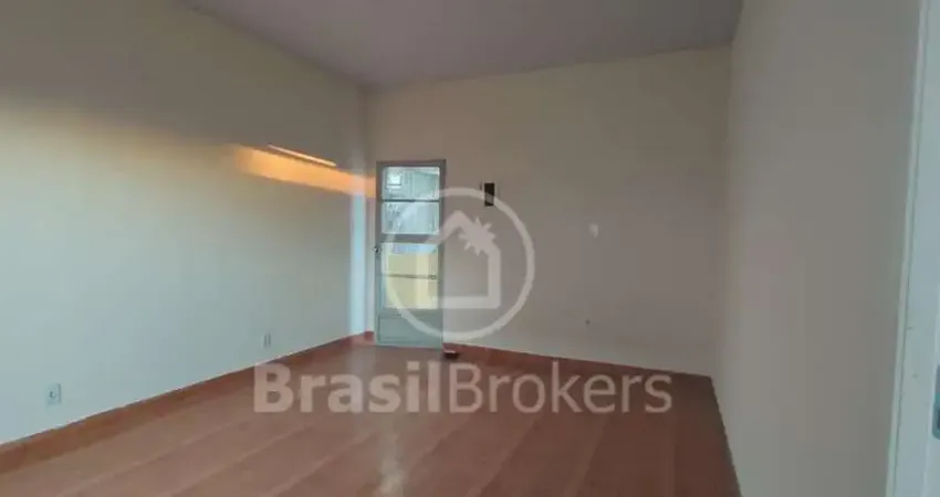 Compre duas casa por 400 mil perto do Guanabara de Piedade