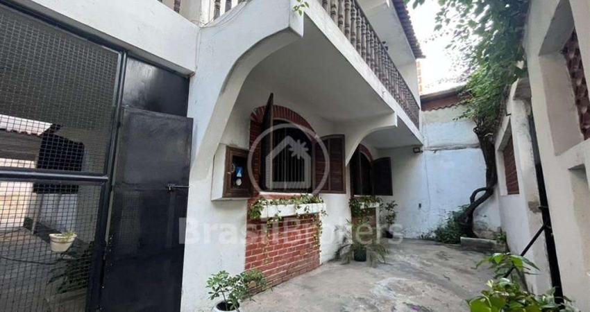 Casa à venda com 252,00m² e 4 quartos em Cachambi, Rio de Janeiro - rj