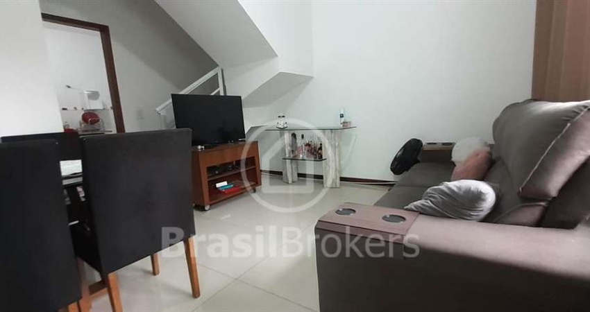 Casa de Condomínio à venda com 134,00m² e 2 quartos em Vila Valqueire, Rio de Janeiro - rj
