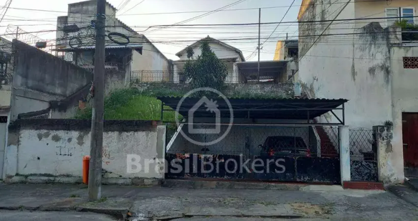 Casa à venda com 750,00m² e 6 quartos em Cachambi, Rio de Janeiro - RJ